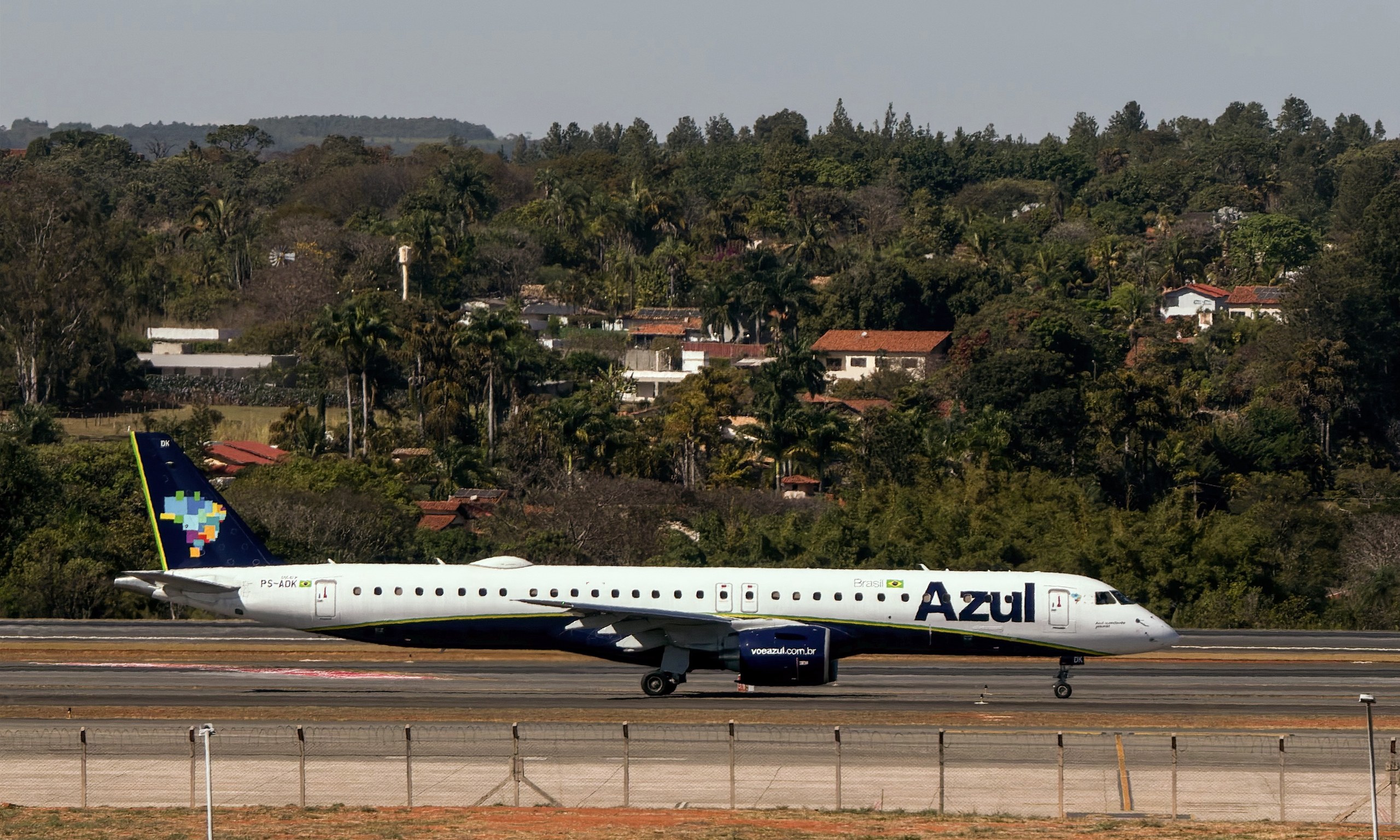 Cade julga operação entre Azul e American Airlines em 7 de outubro